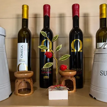 Manthos 4* Chania (Thessaly)