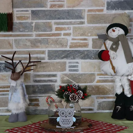 Manthos Chania (Thessaly)