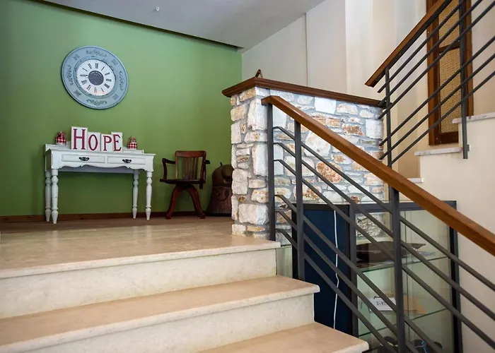 Manthos 4* 카니아