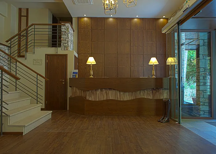 Manthos 4* 카니아