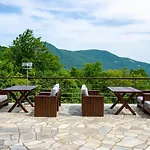 Manthos 4*