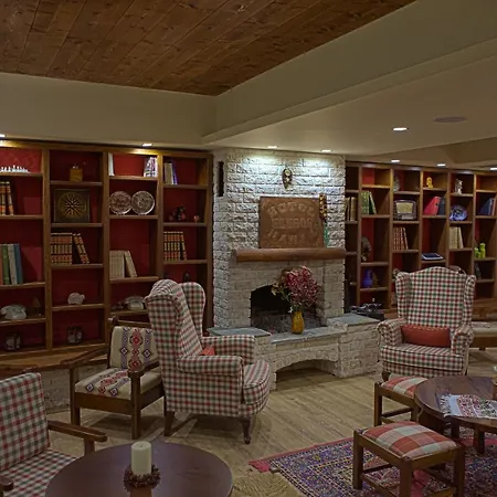 Manthos Mountain Resort & Spa ホテル ハニア