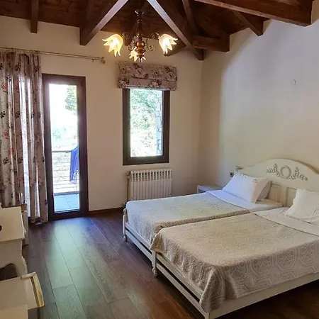 Manthos Mountain & 4*