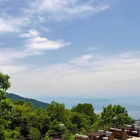Manthos Mountain & Отель Ханья