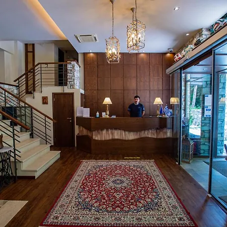 Отель Manthos Mountain & 4*
