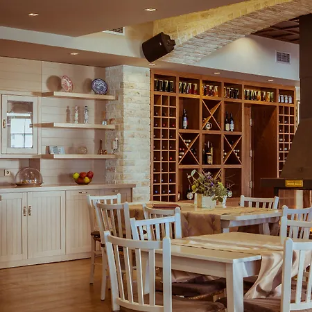 Manthos Chania (Thessaly)