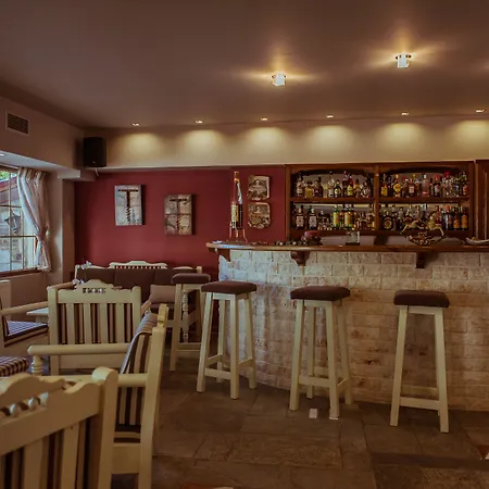 Hotel Manthos Chania (Thessaly)