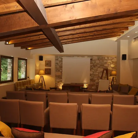 Manthos Mountain Resort & Spa 4* ハニア
