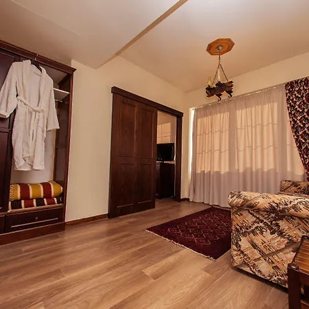 Hotel Manthos 4*