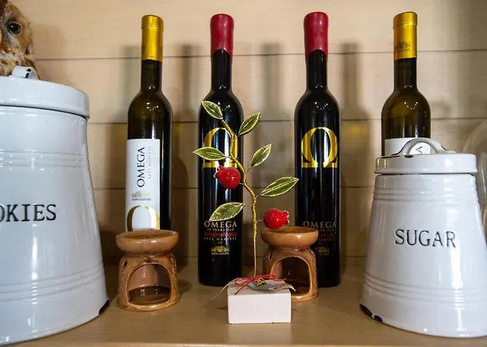 Manthos 4* חאניה